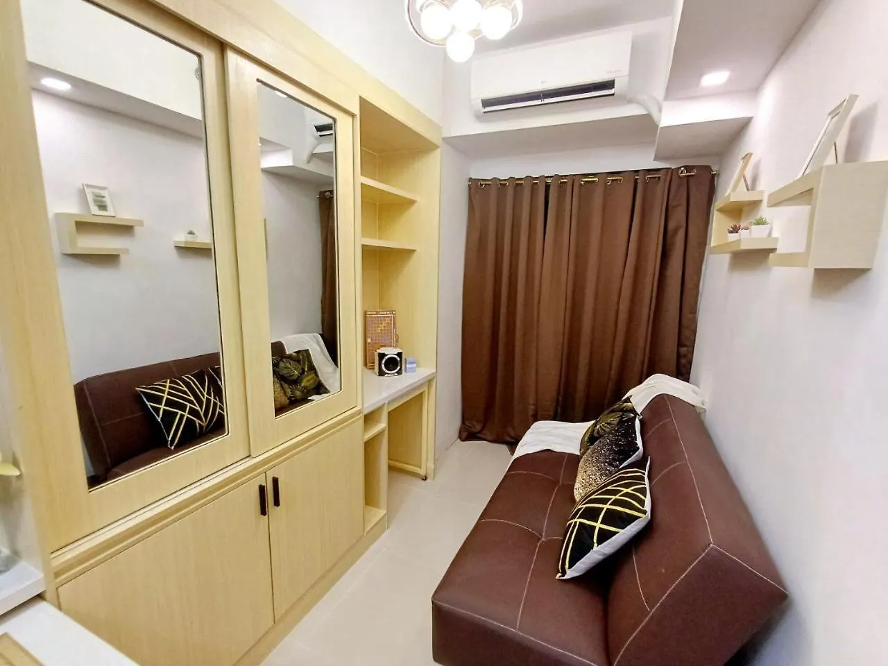 Pasay City Daily Rent Near Naia Airport And Mall Of Asia Manila 3*,  Philippines