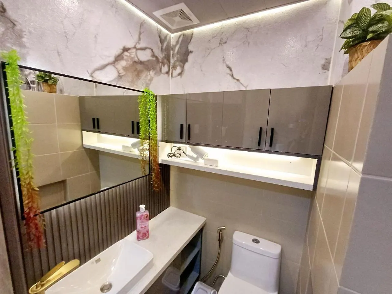 *** Hotel Pasay City Daily Rent Near Naia Airport And Mall Of Asia Manila Philippines