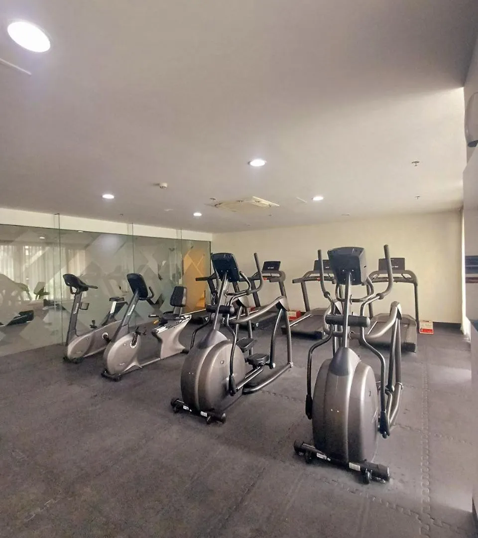 Pasay City Daily Rent Near Naia Airport And Mall Of Asia Manila Philippines