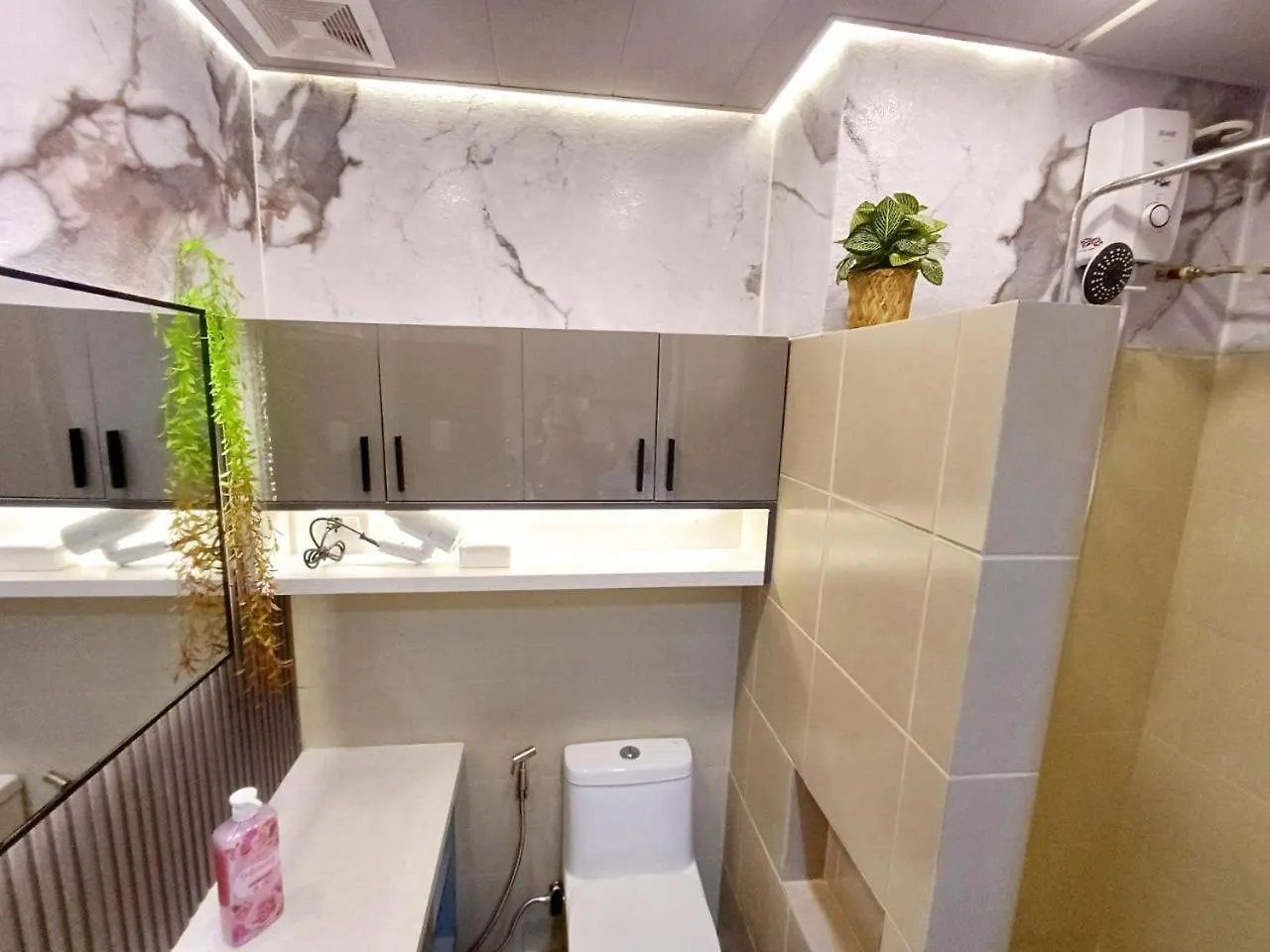 Pasay City Daily Rent Near Naia Airport And Mall Of Asia Manila 3*,