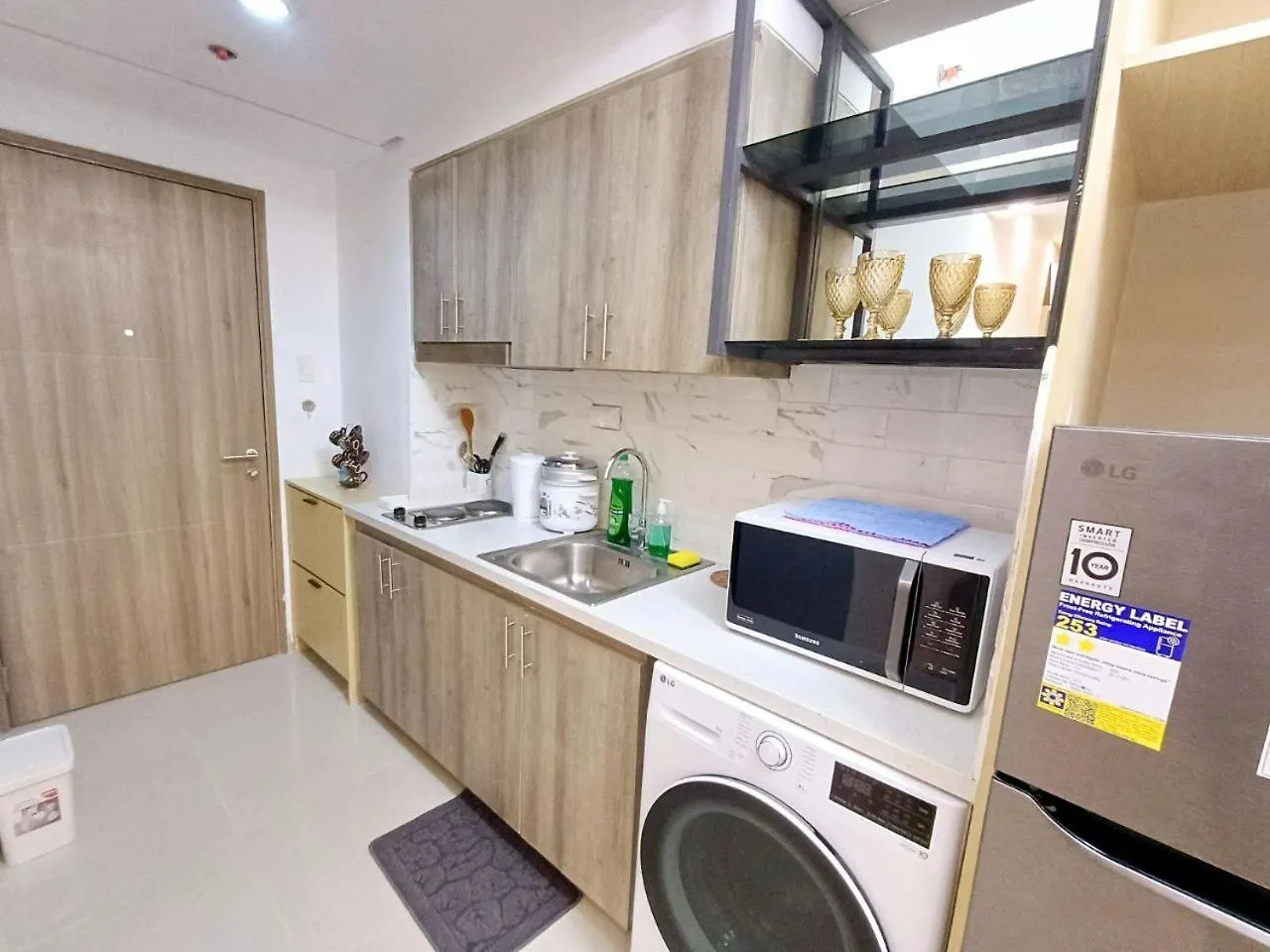 Pasay City Daily Rent Near Naia Airport And Mall Of Asia Manila