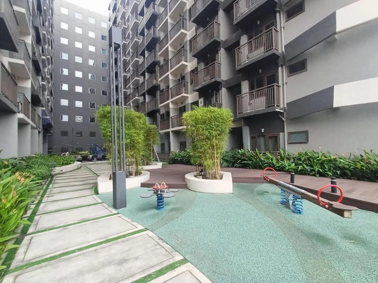 Pasay City Daily Rent Near Naia Airport And Mall Of Asia Manila
